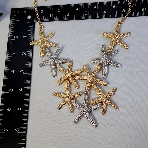 Statement Gold and Silver Starfish Necklace Set New - Picture 9 of 9